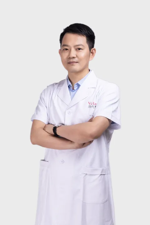陶卫 技术副院长 · 皮肤中医科技术院长 形象照
